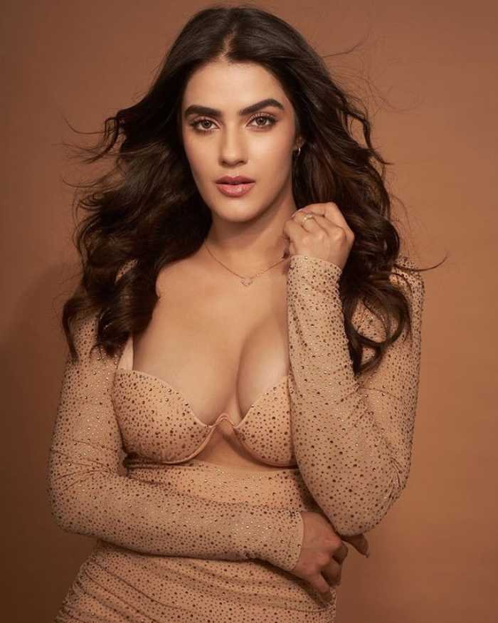 kavya thapar 10